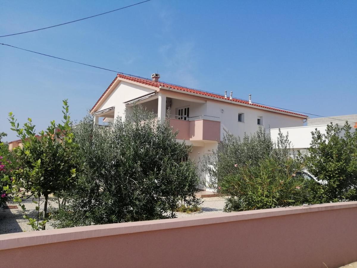 Apartments Ruzmarin Vrsi Esterno foto